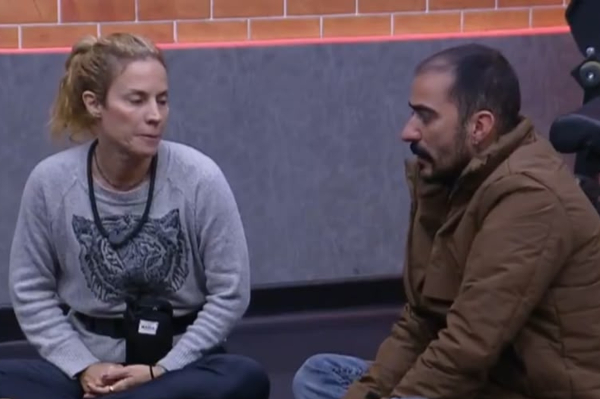 Virginia Fonseca Exibe Aliança de Compromisso com Vini Jr e Celebra Nova Fase do Casal