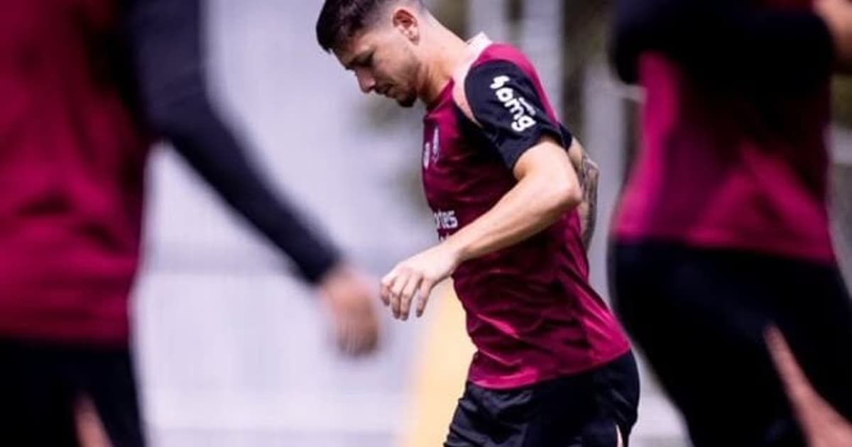 Corinthians intensifica treinos em busca de recuperação antes do Fluminense