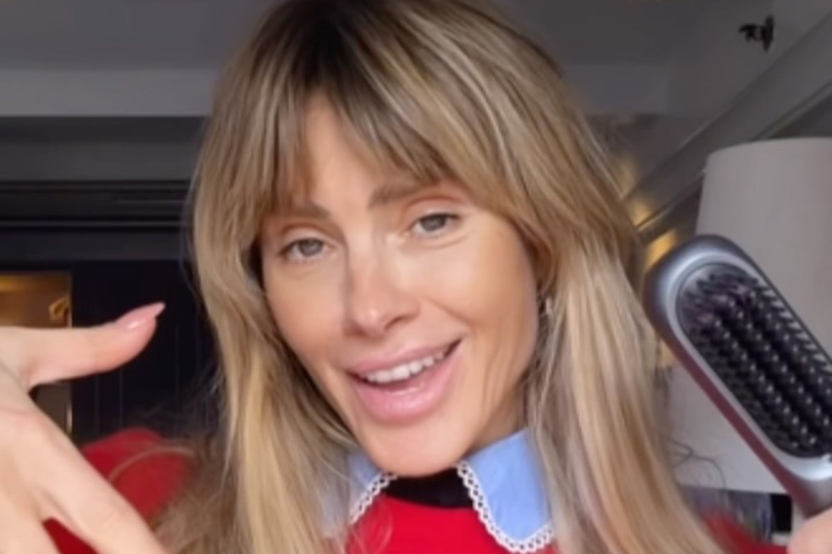 Carolina Dieckmann dá resposta engraçada a críticas sobre seu cabelo