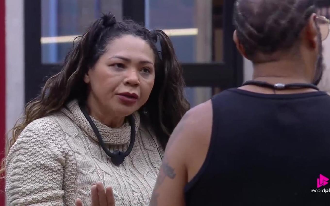 Conflito entre Thaíde e Darlin agita A Fazenda 18 com ofensas e desentendimentos
