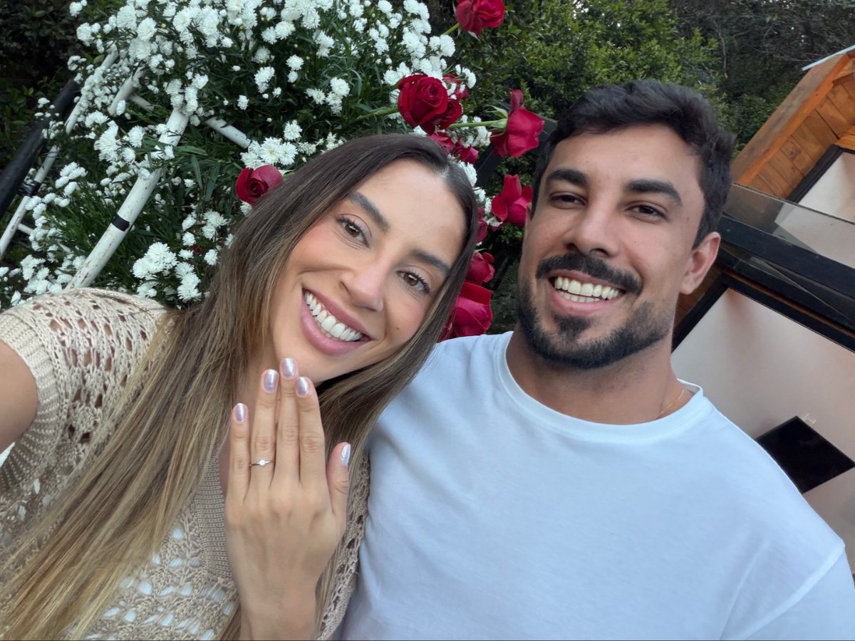 Ex-BBBs Renata Saldanha e Maike Allan anunciam noivado