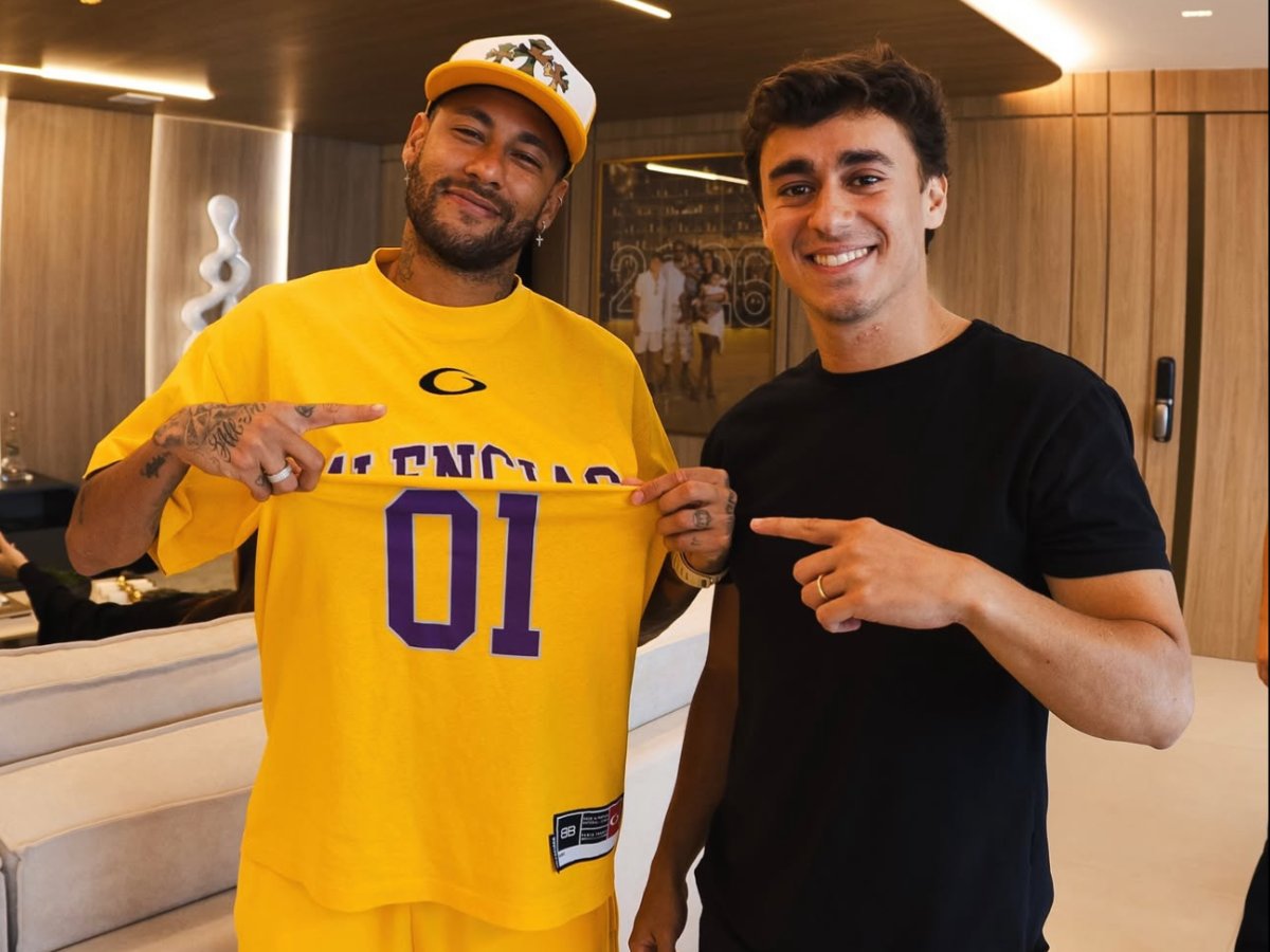 Neymar apoia Flávio Bolsonaro em vídeo com Nikolas Ferreira