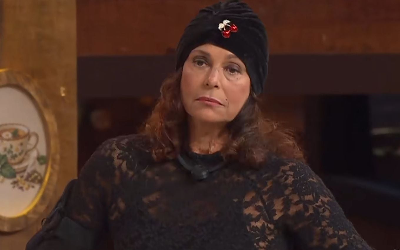 Giovanna Gold surpreende ao mudar estratégia em reality