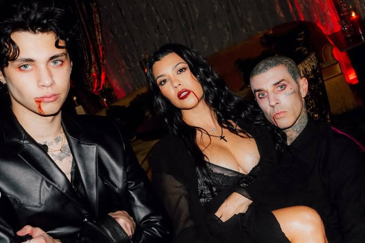 Kourtney Kardashian surpreende com look gótico em festa familiar